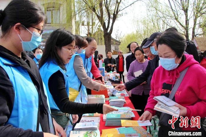 資料圖：山東省文旅廳組織文旅企業(yè)舉行文旅服務(wù)群眾相關(guān)活動。　趙曉 攝