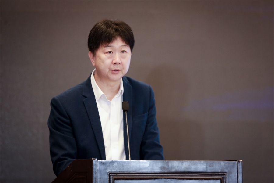 中國民主法制出版社黨委書記、社長、總編輯 劉海濤