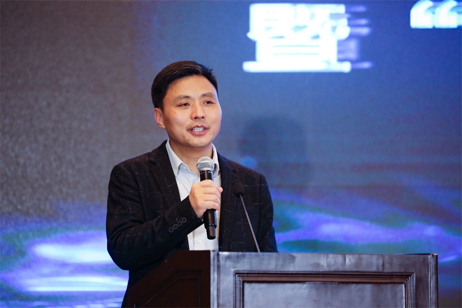 中央廣播電視總臺社教節(jié)目中心《法律講堂》欄目副制片人 陳德鴻