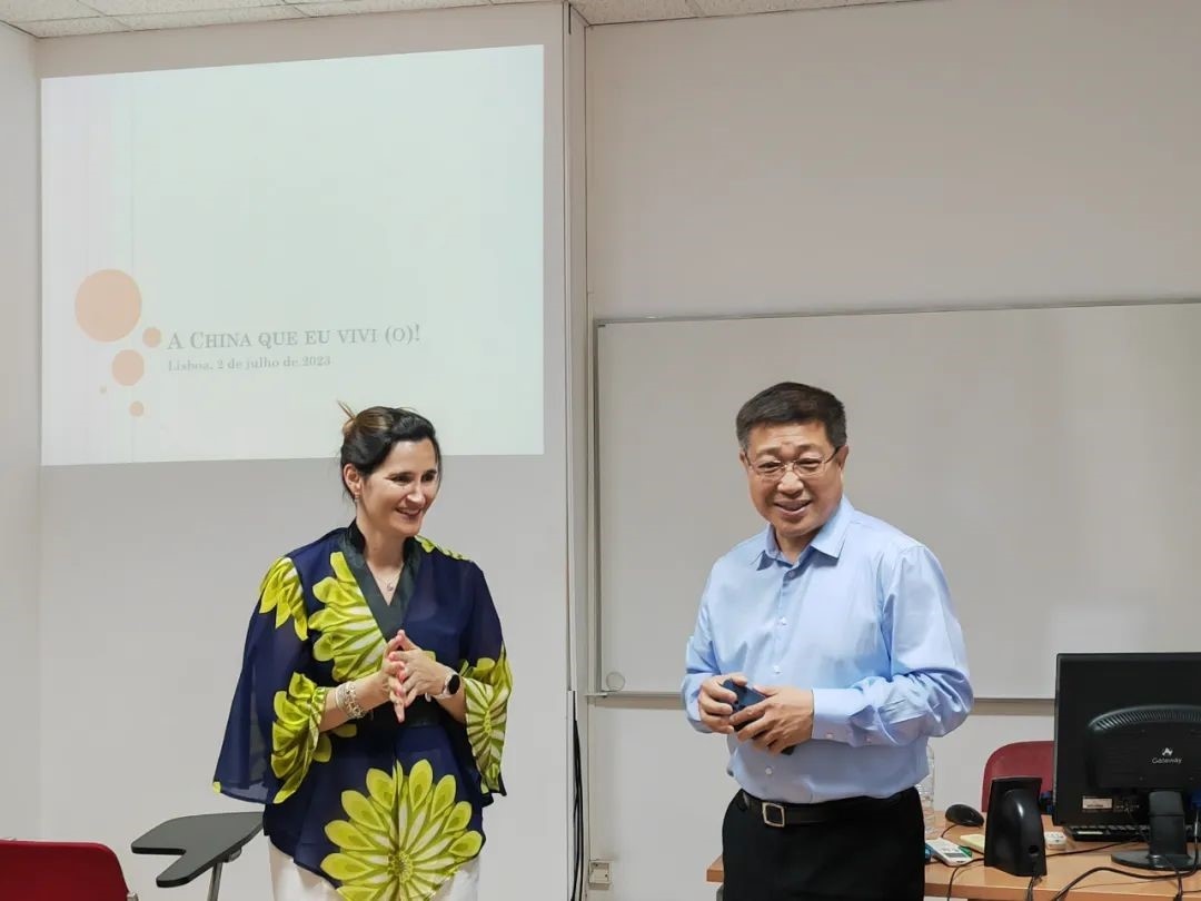 里斯本大學(xué)孔子學(xué)院組織漢語角活動。 圖片來源：里斯本大學(xué)孔子學(xué)院公眾號
