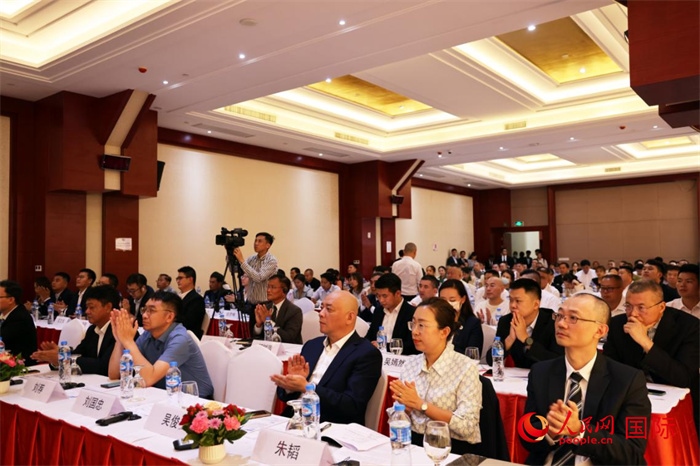 7月5日，“一帶一路”十周年與中國(guó)老撾合作國(guó)際論壇在萬(wàn)象舉行。人民網(wǎng)記者楊一攝