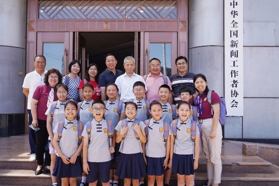 文縣東壩童聲合唱團(tuán)的孩子們在中國記協(xié)。
