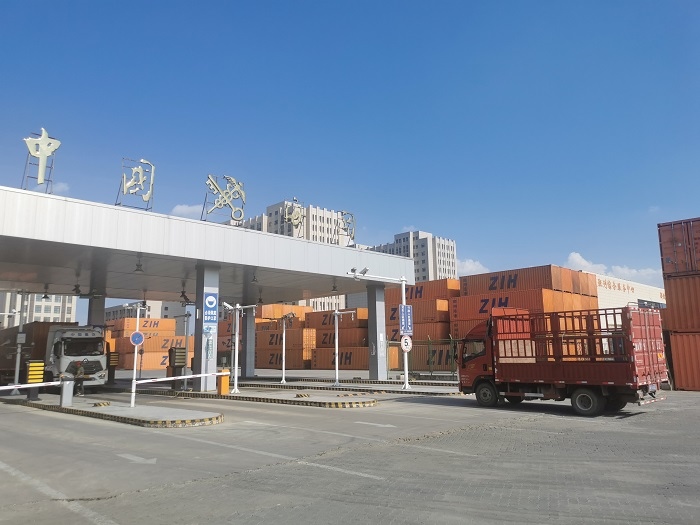 鄭州國際陸港海關(guān)監(jiān)管場所。鄭州車站海關(guān)供圖