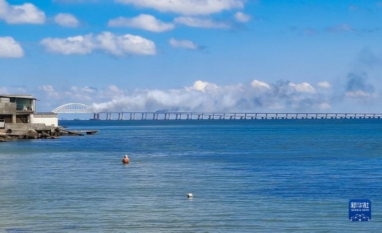 這是8月12日拍攝的克里米亞大橋。新華社/塔斯社