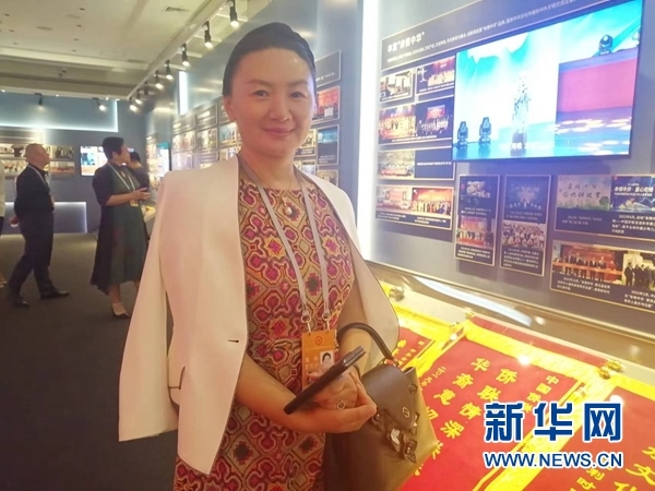 英國(guó)川商聯(lián)合總會(huì)會(huì)長(zhǎng)宋汶栗。新華網(wǎng)記者 侯強(qiáng) 攝