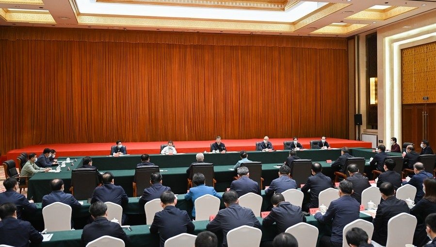  2023年6月8日上午，習(xí)近平在呼和浩特聽取內(nèi)蒙古自治區(qū)黨委和政府工作匯報并發(fā)表重要講話。