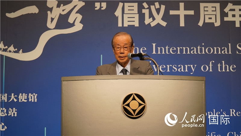 日本前首相福田康夫致辭。人民網 蔣曉辰攝