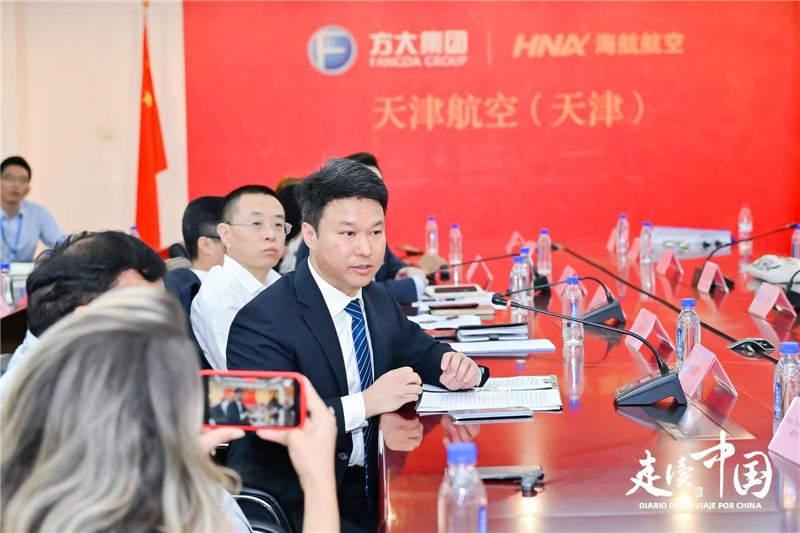 巴航工業(yè)大中華區(qū)商用飛機(jī)客戶支援經(jīng)理?xiàng)詈２?。主辦方供圖