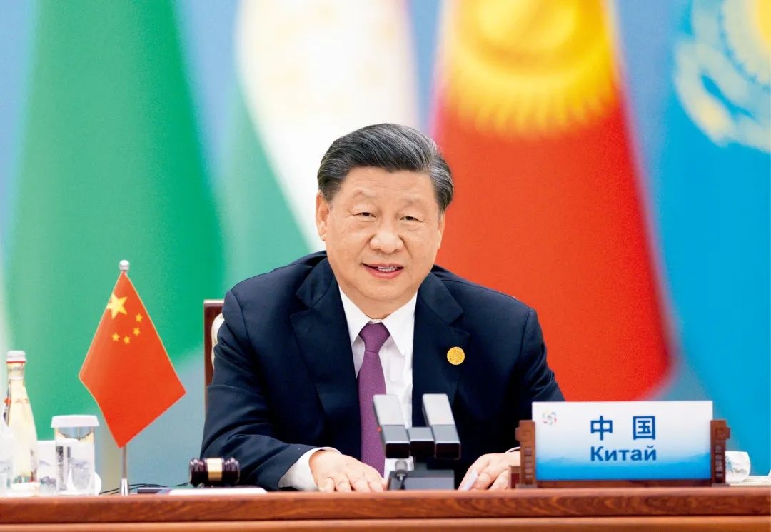 2023年5月19日上午，國家主席習(xí)近平在陜西省西安市主持首屆中國—中亞峰會并發(fā)表題為《攜手建設(shè)守望相助、共同發(fā)展、普遍安全、世代友好的中國—中亞命運(yùn)共同體》的主旨講話。圖/ 新華社記者 黃敬文 攝
