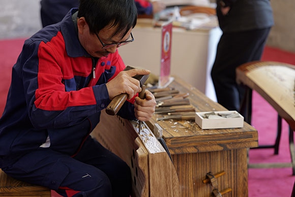 蘭考古箏制作展示。中央音樂學(xué)院供圖
