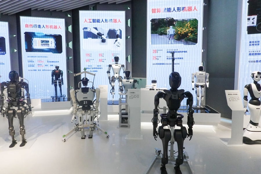 上?？萍紕?chuàng)新成果展（2023年11月28日攝）。