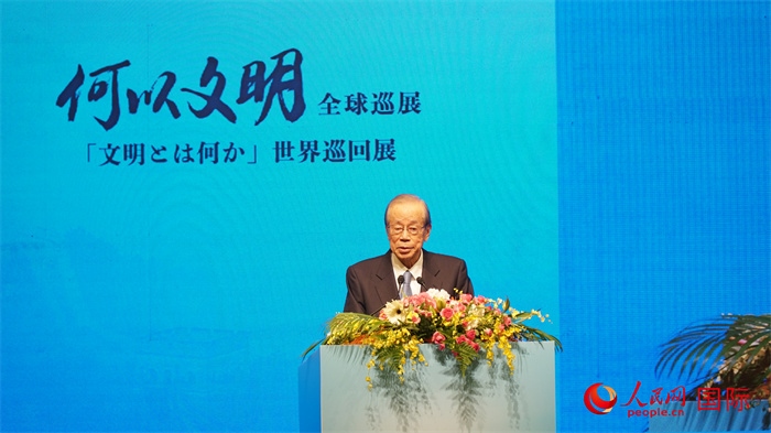 日本前首相福田康夫致辭。人民網(wǎng) 蔣曉辰攝