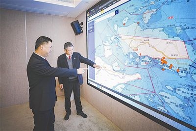 圖③：法官為涉案船舶尋找安全的錨泊地點。