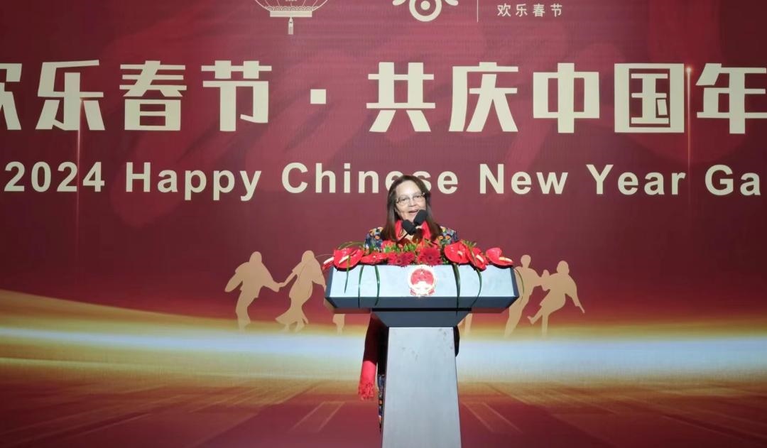 南非旅游部長德利萊女士致辭。中國駐南非大使館供圖