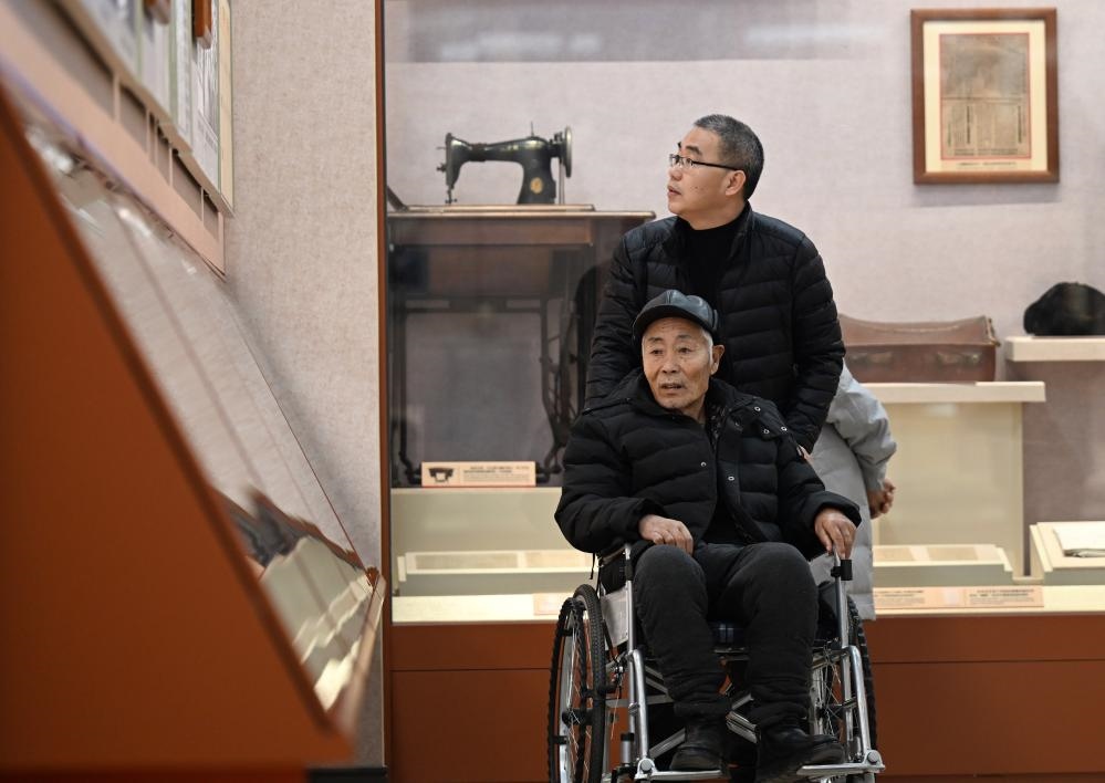 2024年1月29日，市民在平津戰(zhàn)役紀(jì)念館參觀。