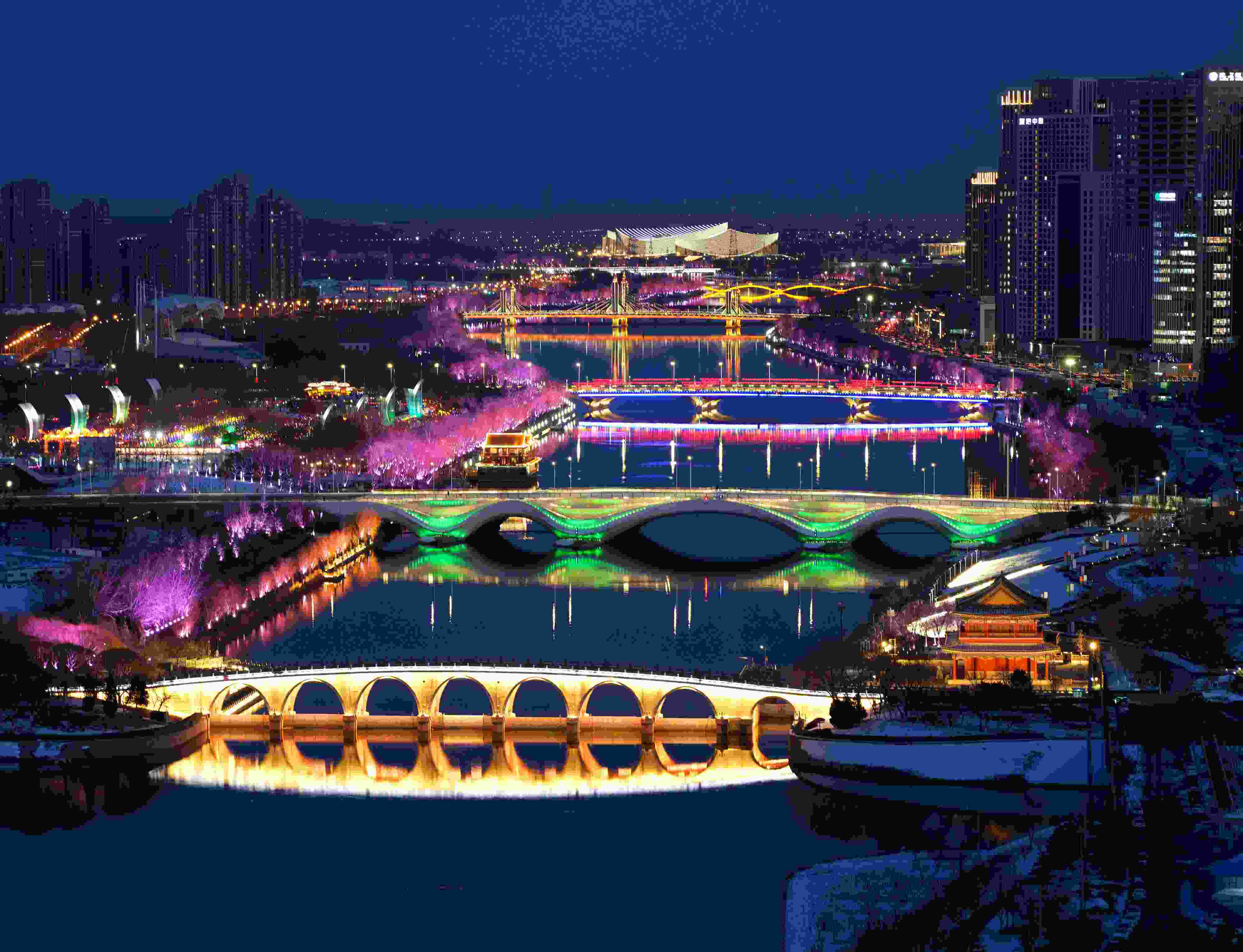 2024年2月22日，京杭大運(yùn)河北京通州段夜景。