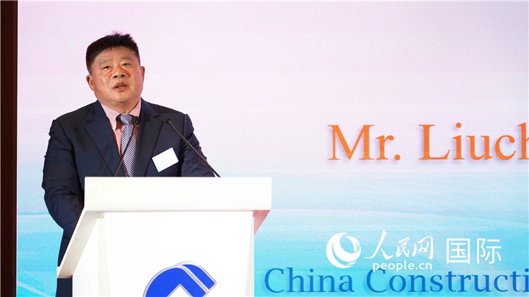 中國建設(shè)銀行國際部副總經(jīng)理岳留昌發(fā)言。 人民網(wǎng) 張茜 攝