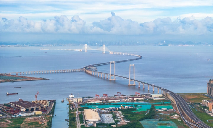 2024年6月27日拍攝的深中通道全景。新華社記者 毛思倩 攝