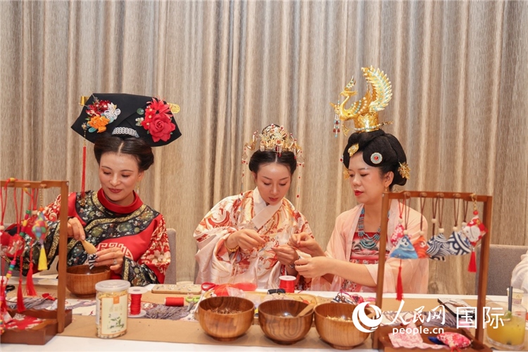 中國傳統(tǒng)文化展示。人民網(wǎng)記者任皓宇攝