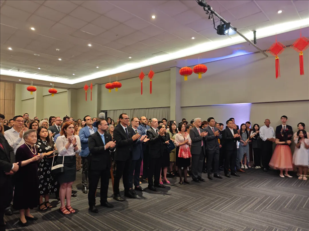 圖為招待會(huì)現(xiàn)場(chǎng)。 中國(guó)駐累西腓總領(lǐng)館供圖