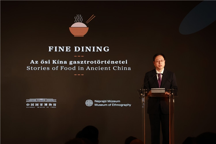 中國(guó)國(guó)家博物館副館長(zhǎng)楊帆致辭。圖片由中國(guó)駐匈牙利大使館提供。