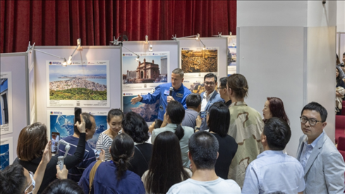 5月29日，“宇宙·金磚國家”圖片巡回展在北京舉辦，活動現(xiàn)場吸引了眾多中國觀眾。北京俄羅斯文化中心供圖