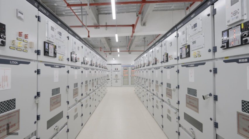 300兆瓦壓氣儲能示范工程高壓配電室。受訪者供圖