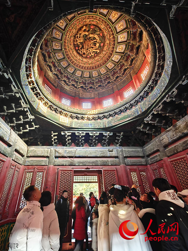 2025年1月，游客正在故宮博物院參觀。人民網(wǎng)記者 韋衍行攝