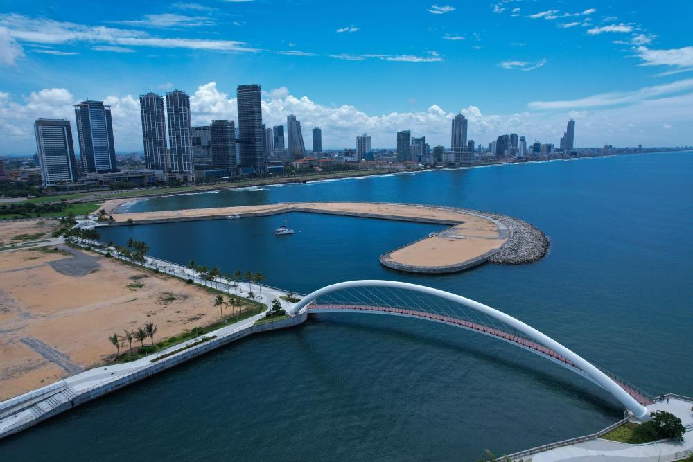 這是2024年10月26日在斯里蘭卡科倫坡港口城拍攝的城市風光。新華社發(fā)（科倫坡港口城供圖）