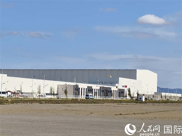 科技城內(nèi)已經(jīng)建成的工廠。人民網(wǎng)記者 黃培昭攝