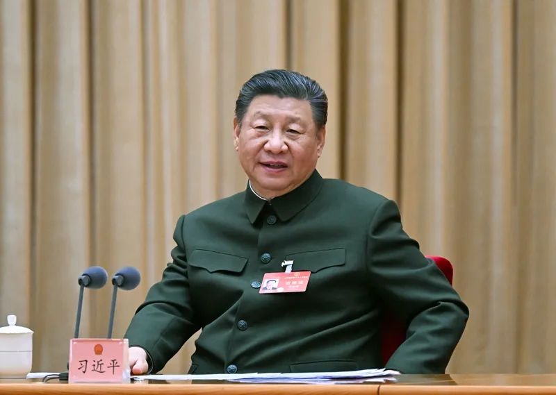 2024年3月7日下午，習近平出席十四屆全國人大二次會議解放軍和武警部隊代表團全體會議并發(fā)表重要講話。新華社記者 李剛 攝