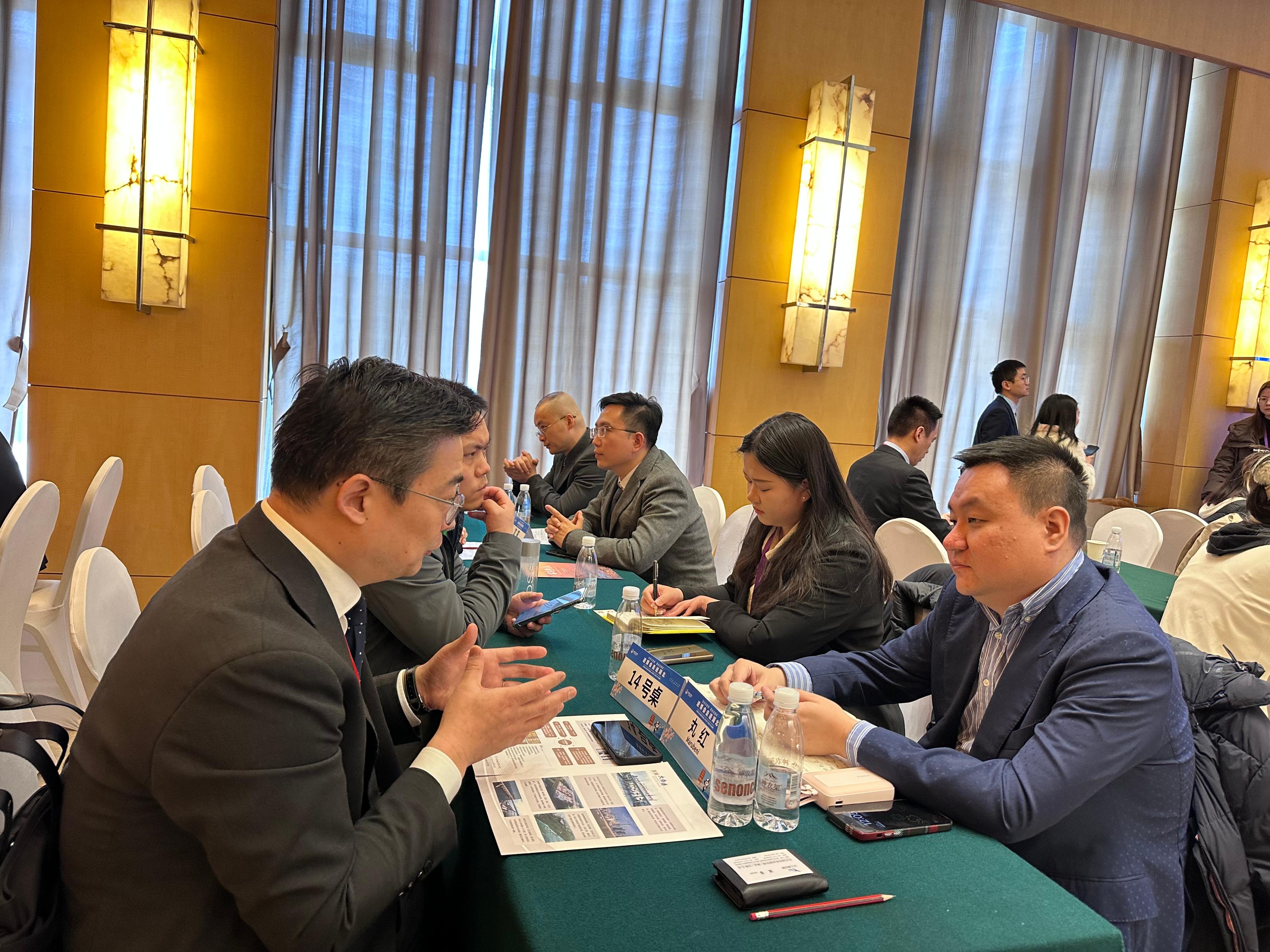 進博會走進湖北專題對接活動現(xiàn)場。人民網記者 王紹紹攝