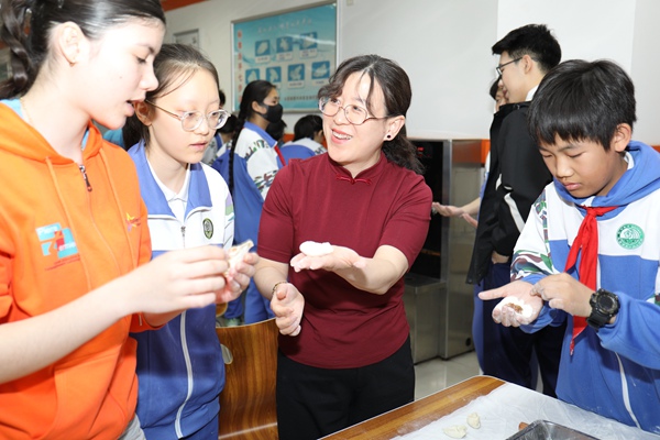 “見字如面，中法同心”青少年文化交流活動啟動。北京市教委供圖
