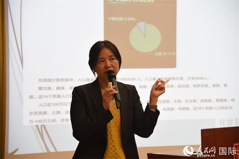 斯德哥爾摩大學(xué)訪(fǎng)問(wèn)學(xué)者徐英春博士的專(zhuān)題講座。人民網(wǎng)記者 殷淼攝