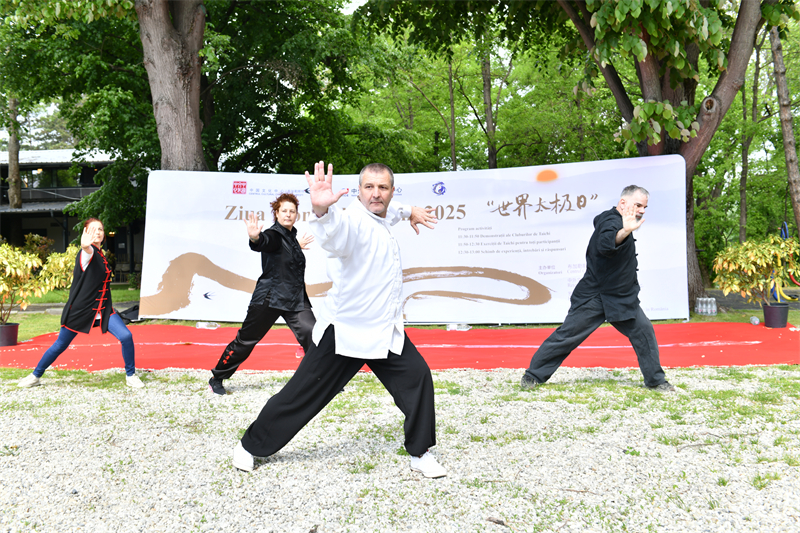 活動(dòng)現(xiàn)場(chǎng)。傅永山攝影。