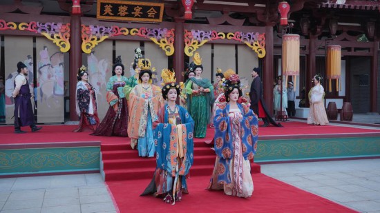 大唐芙蓉園舉辦的漢服展演活動(dòng)。受訪者供圖